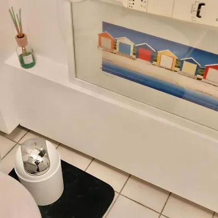 民宿 L'entree Des Artistes, Avec Terrasse Et Salle De Bain Privatives