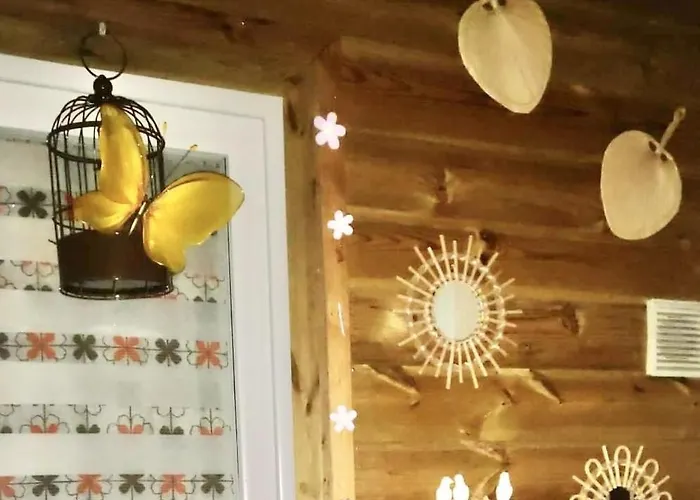 Alloggio in famiglia L'entrée Des Artistes Studette Avec Terrasse - Lavaloc *